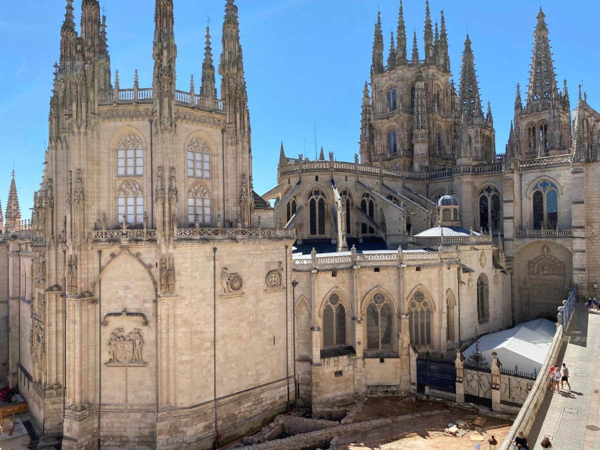 Contemplando La Catedral By Exclusive Burgos Apartments Dış mekan fotoğraf